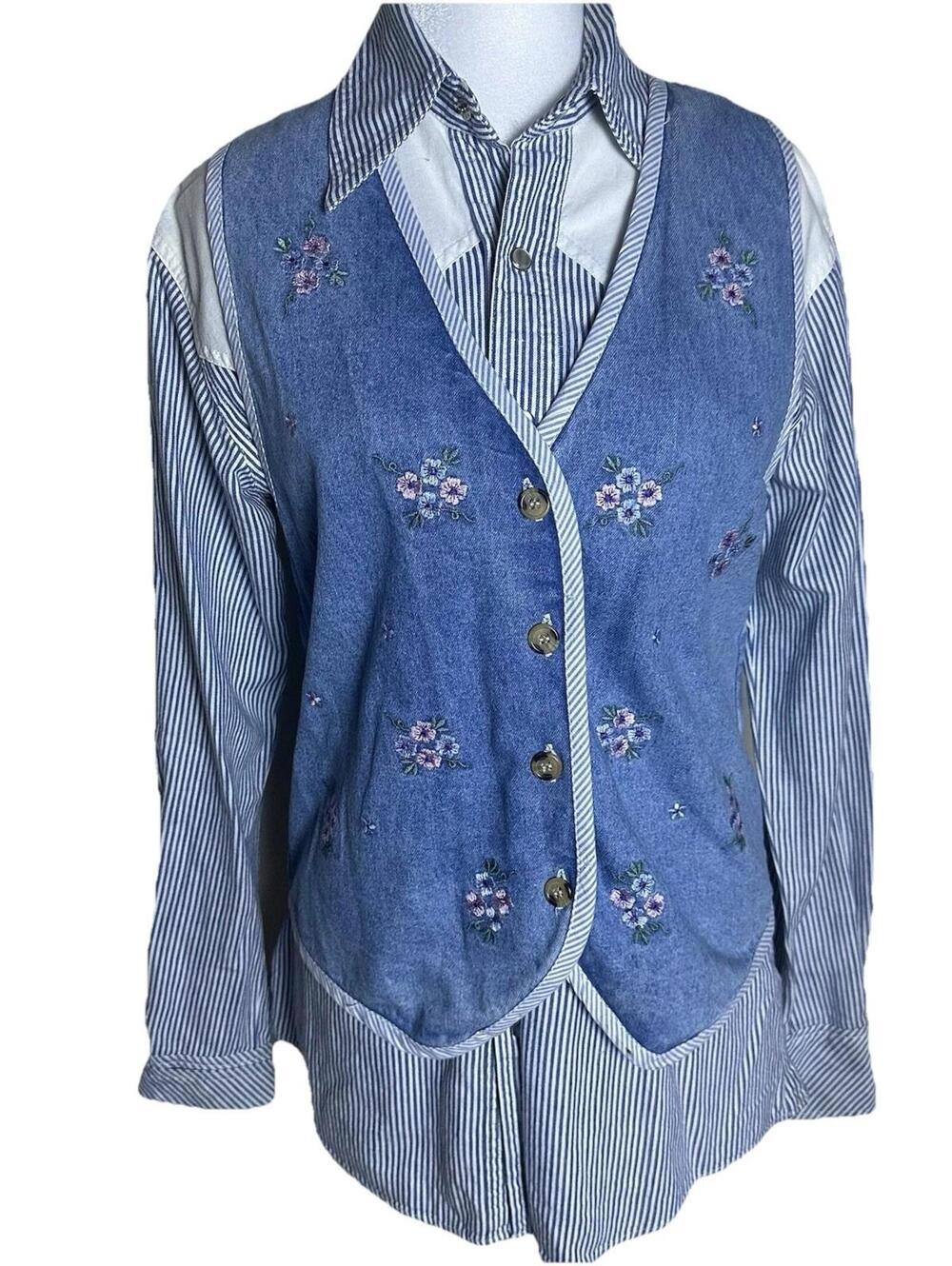 90’s Embroidered Jean Vest Cottage Grandma teacher vintage Sz S Cotton